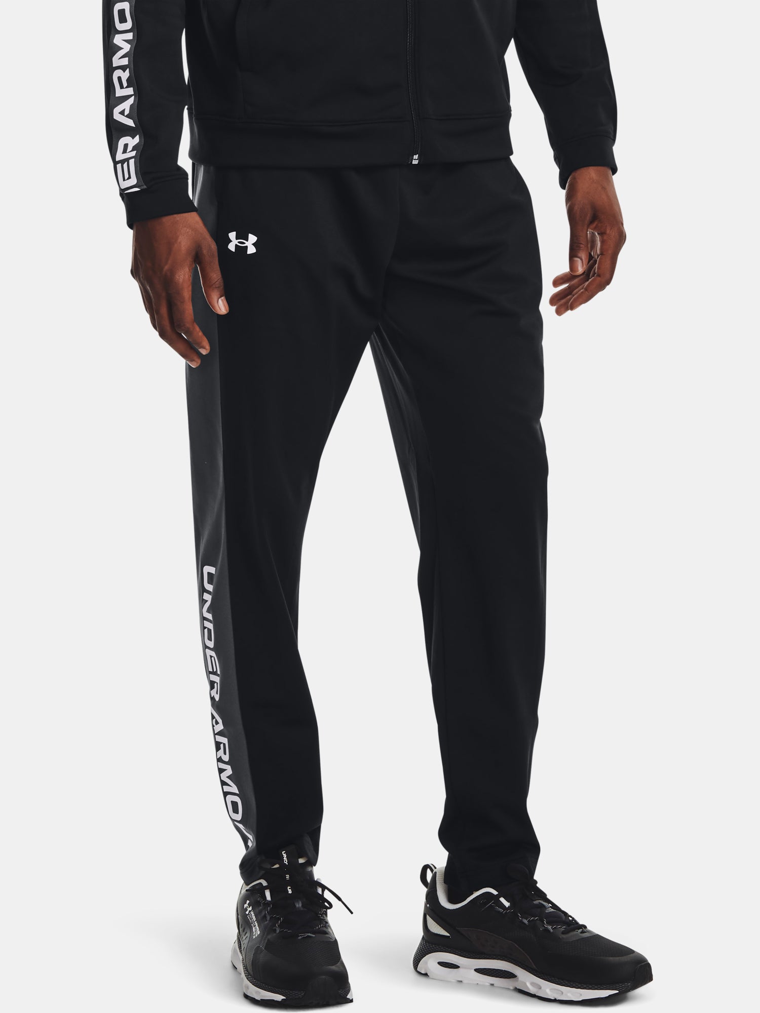 Férfi melegítõnadrág Under Armour BRAWLER PANT---