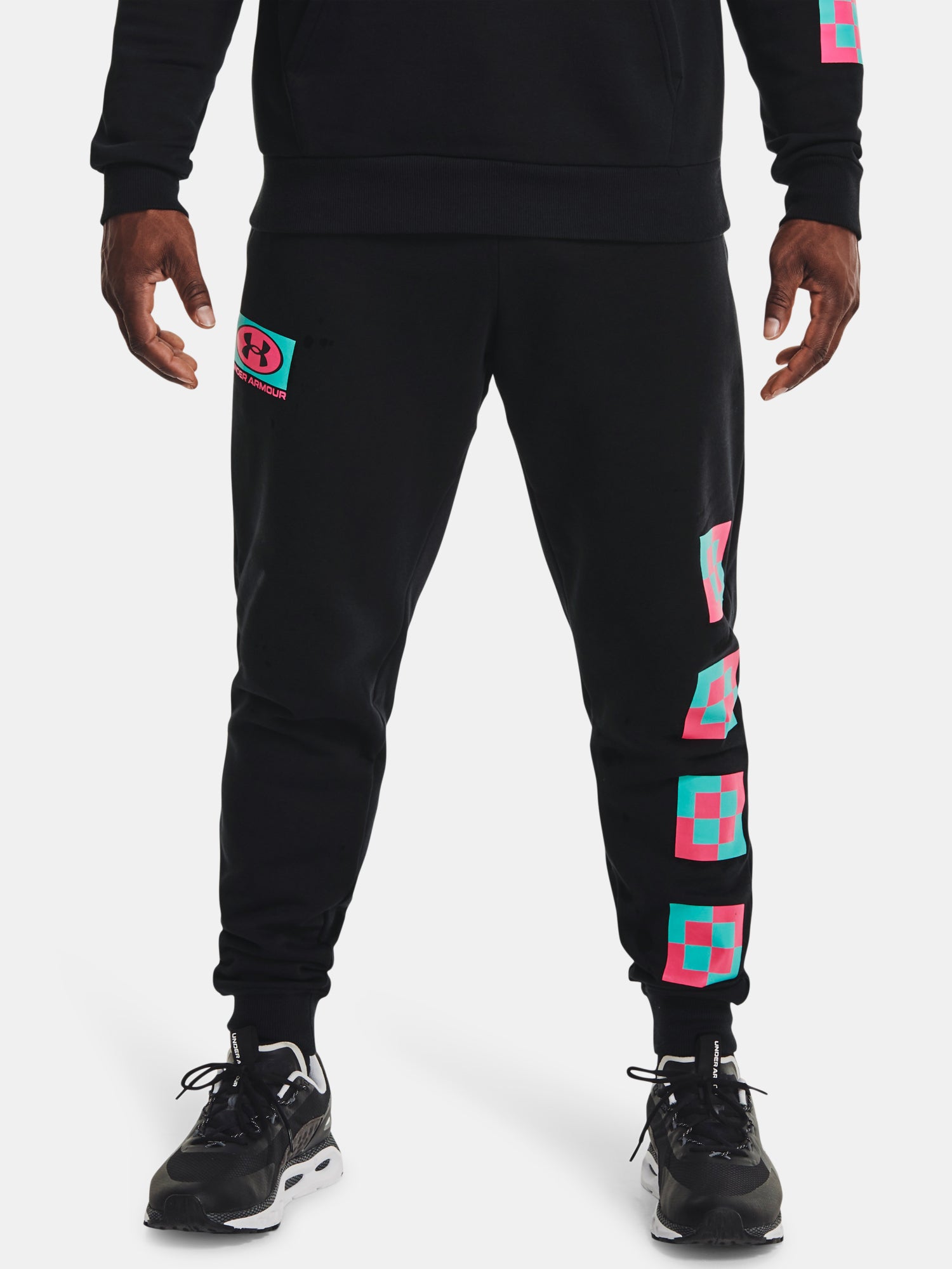 Férfi melegítõnadrág Under Armour UA RIVAL FLEECE GEO JOGGER