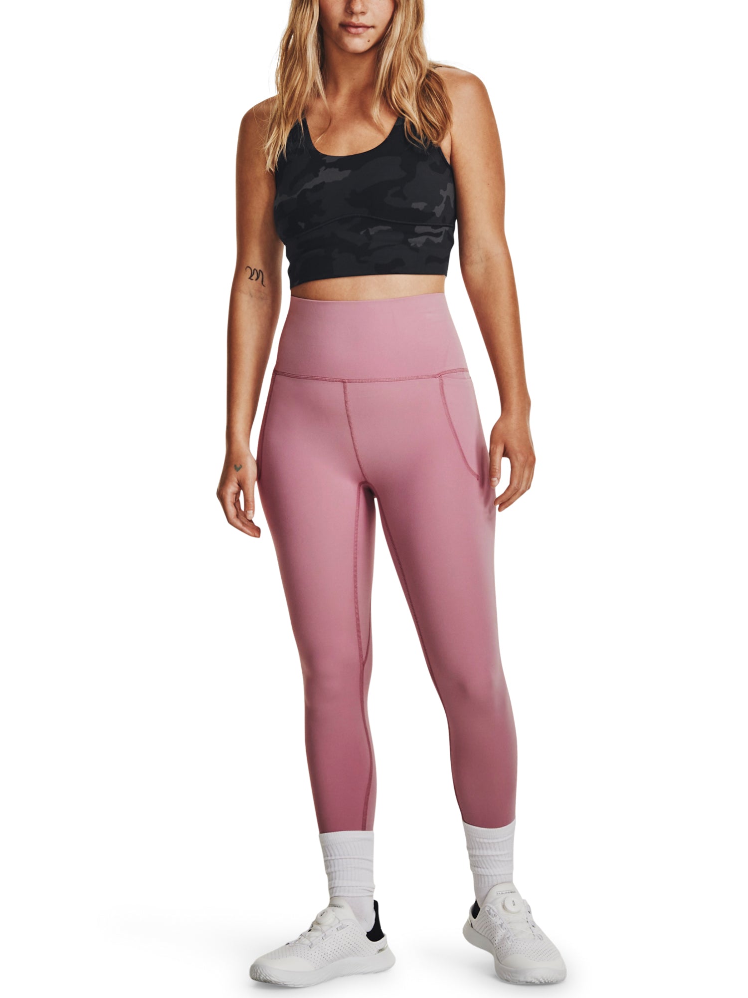 Nõi trikó Under Armour Meridian Fitted CropTankPrnt