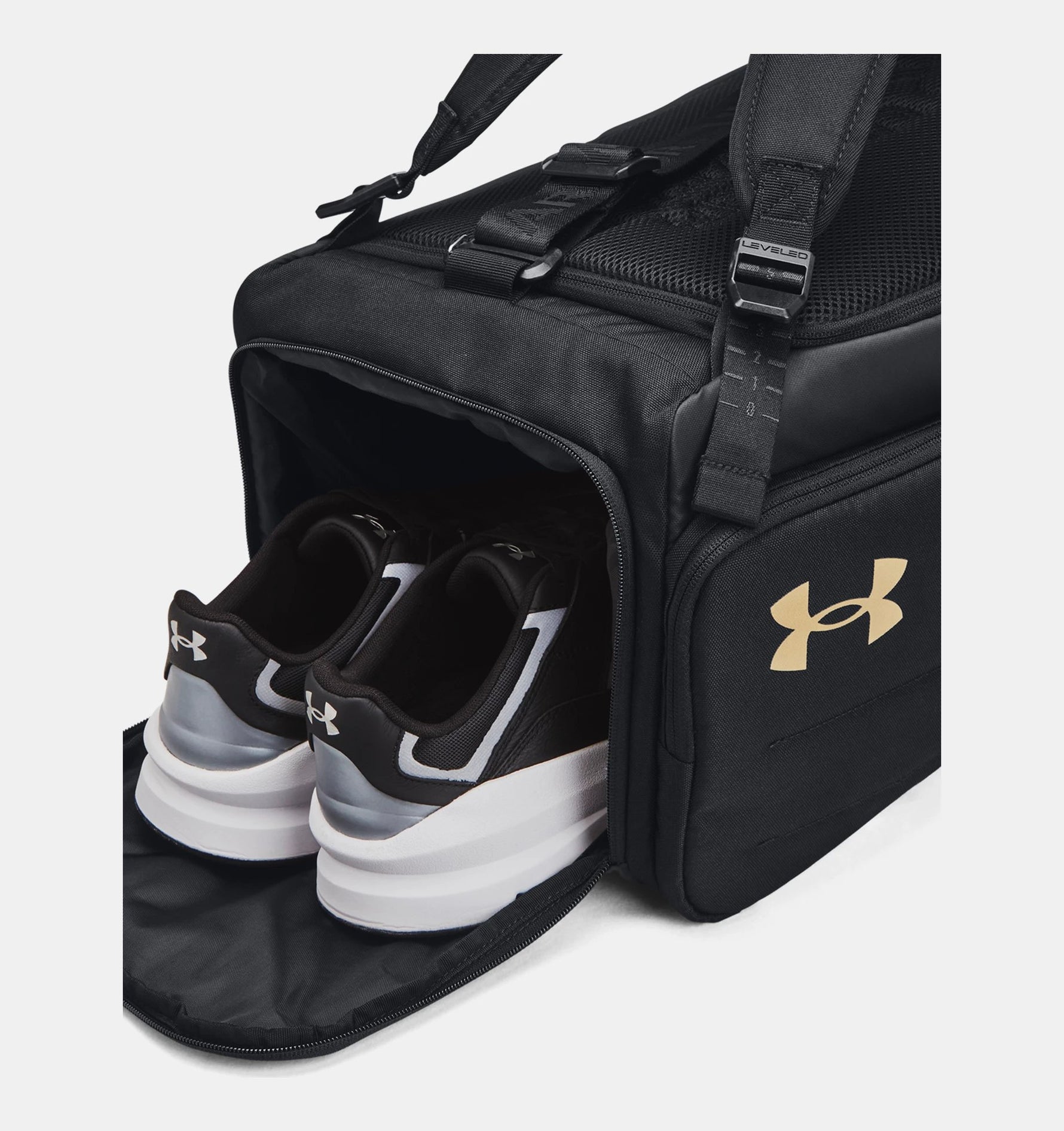 Under Armour UA Contain Duo SM BP Duffle Sporttáska