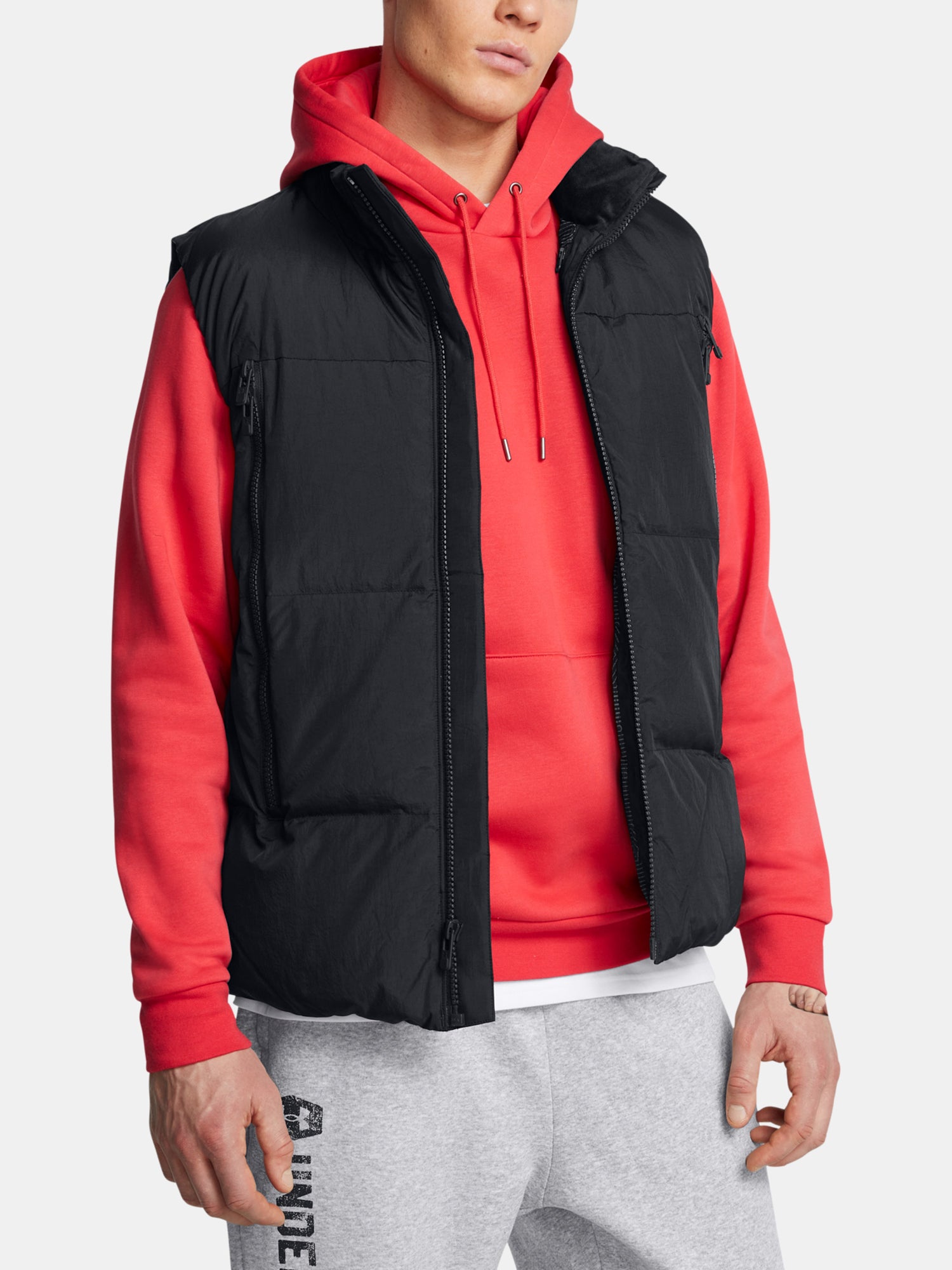 Férfi mellény Under Armour LIMITLESS DOWN VEST-BLK