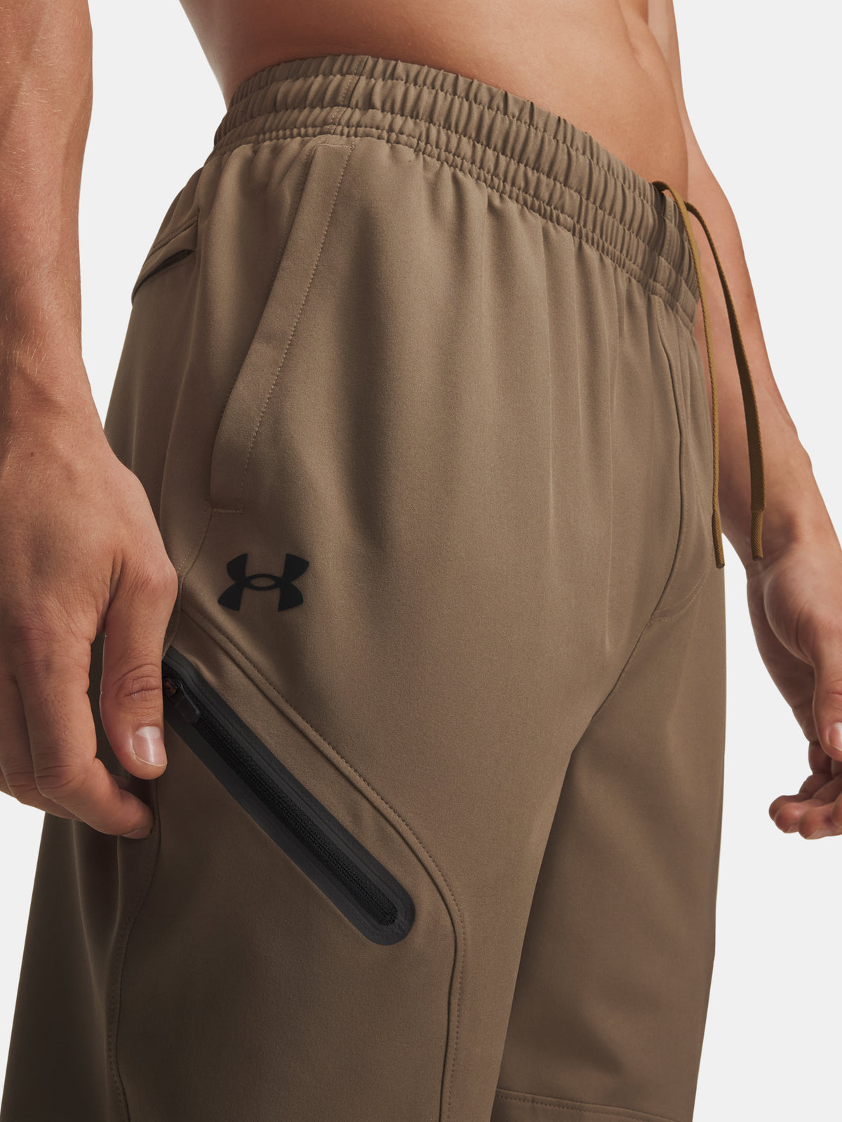 Férfi melegítõ Under Armour UA Unstoppable Woven Jogger