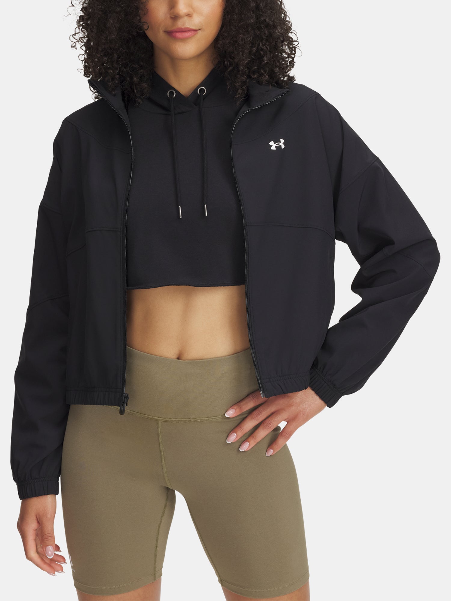 Under Armour Nõi kabát UA Rival Woven Jacket Kapucnis pulóver 