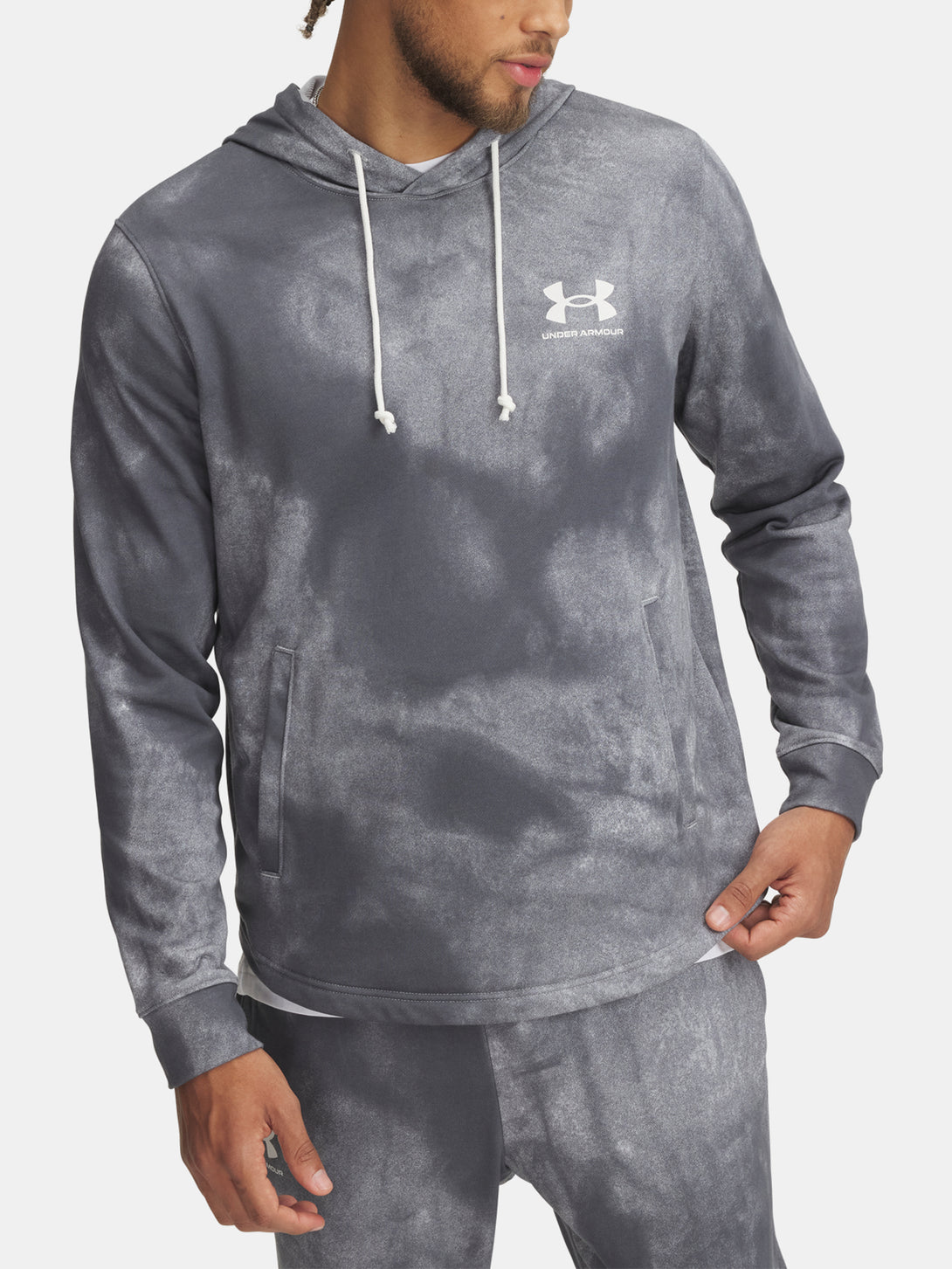 Under Armour Férfi pulóver kapucnival UA Rival Terry AOP Hood Q1 Pulóver