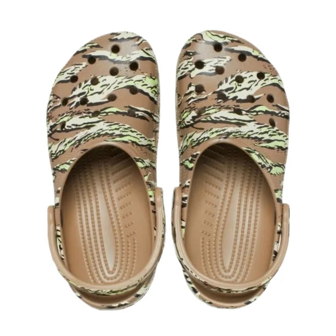 Crocs Classic Printed Camo Papucs - Sportmania.hu