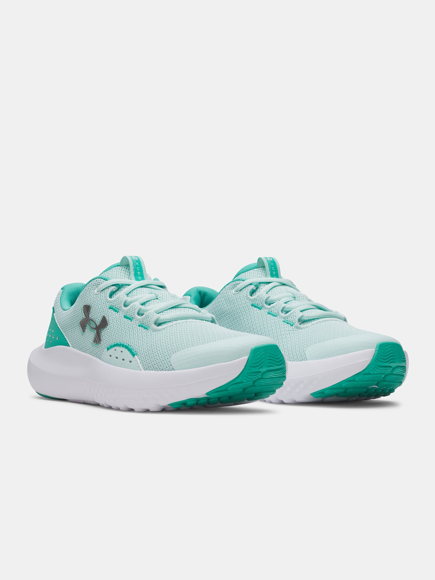 Gyerek cipõ Under Armour UA GGS Surge 4