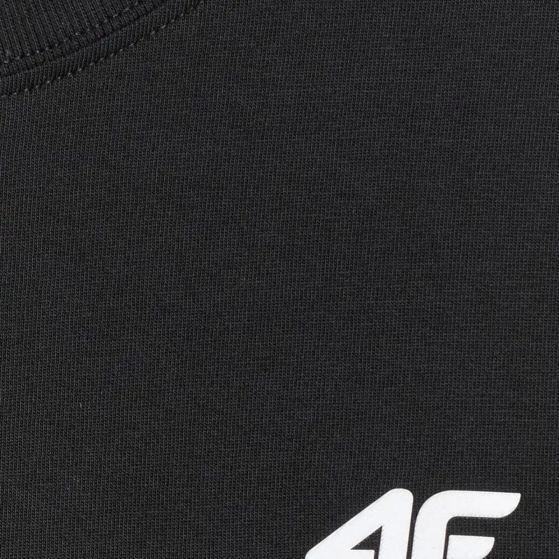 Men's T-shirt 4F M3341 deep 4FWMM00TTSHM3341 20S fekete férfi póló