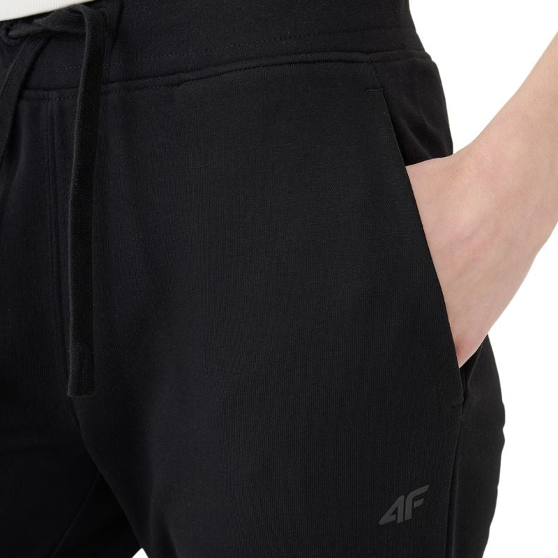 Trousers 4F CAS W női nadrág 4FWMM00TTROF113820S