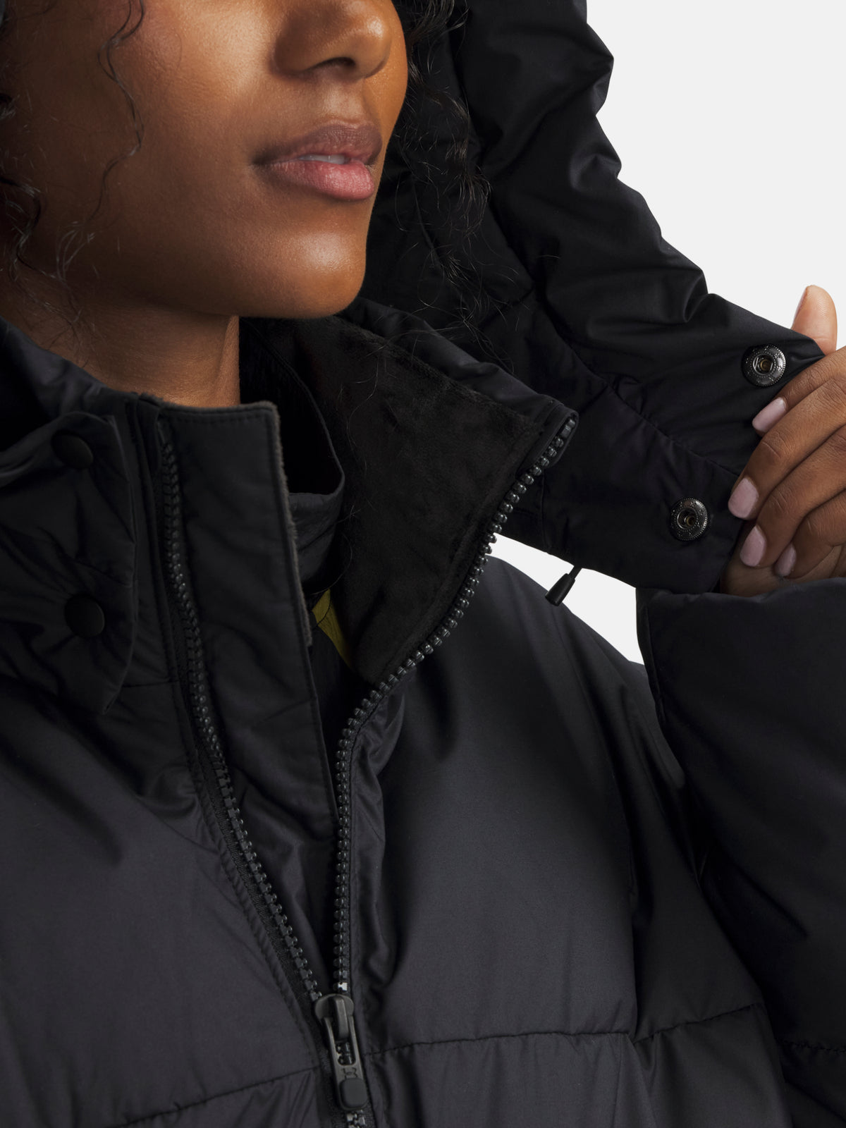 Dámská bunda Under Armour Limitless Down Puffer Jacket-BLK