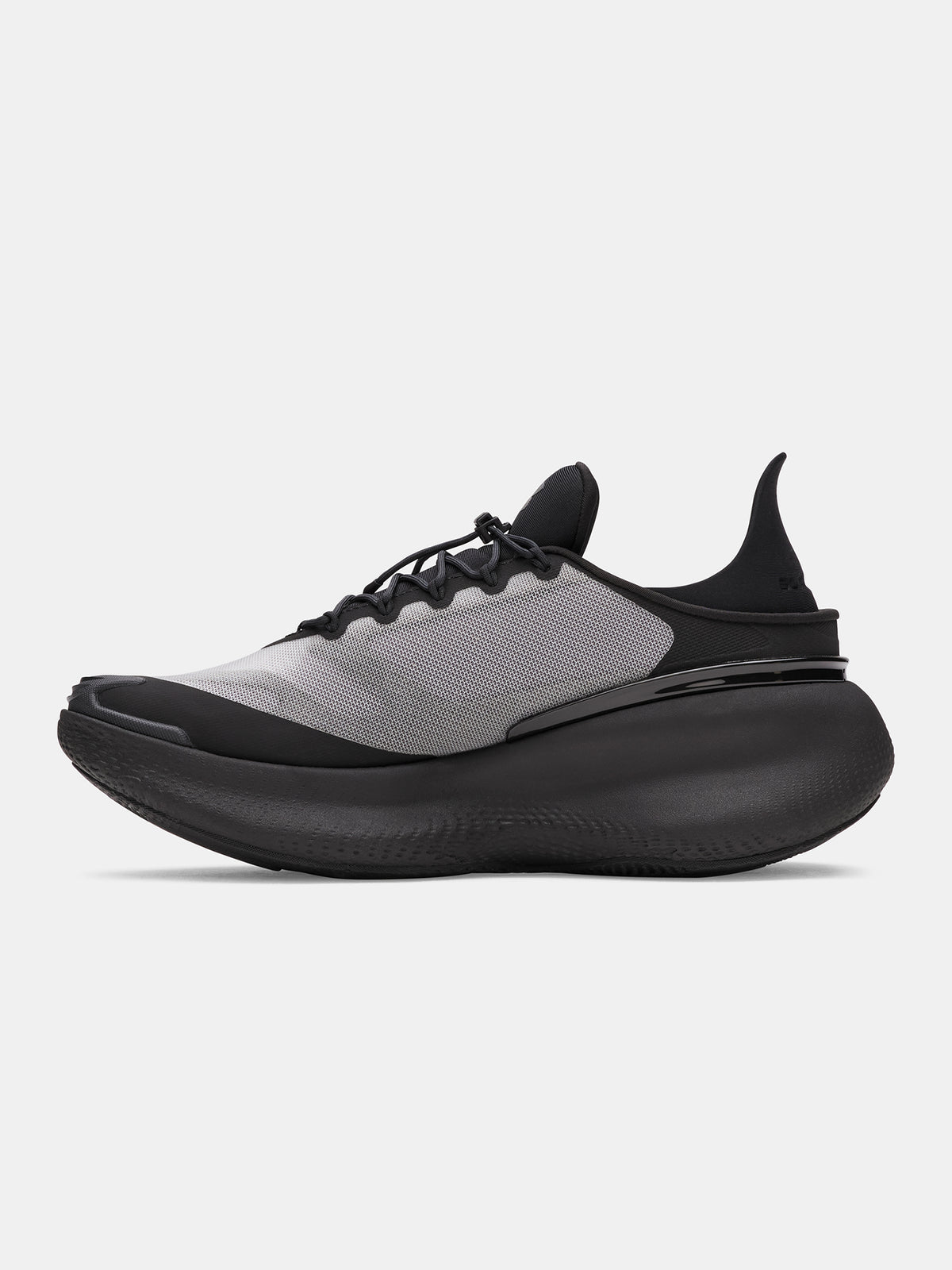 Under Armour Gyerek cipõ UA GS Nova-BLK Edzőcipő fekete