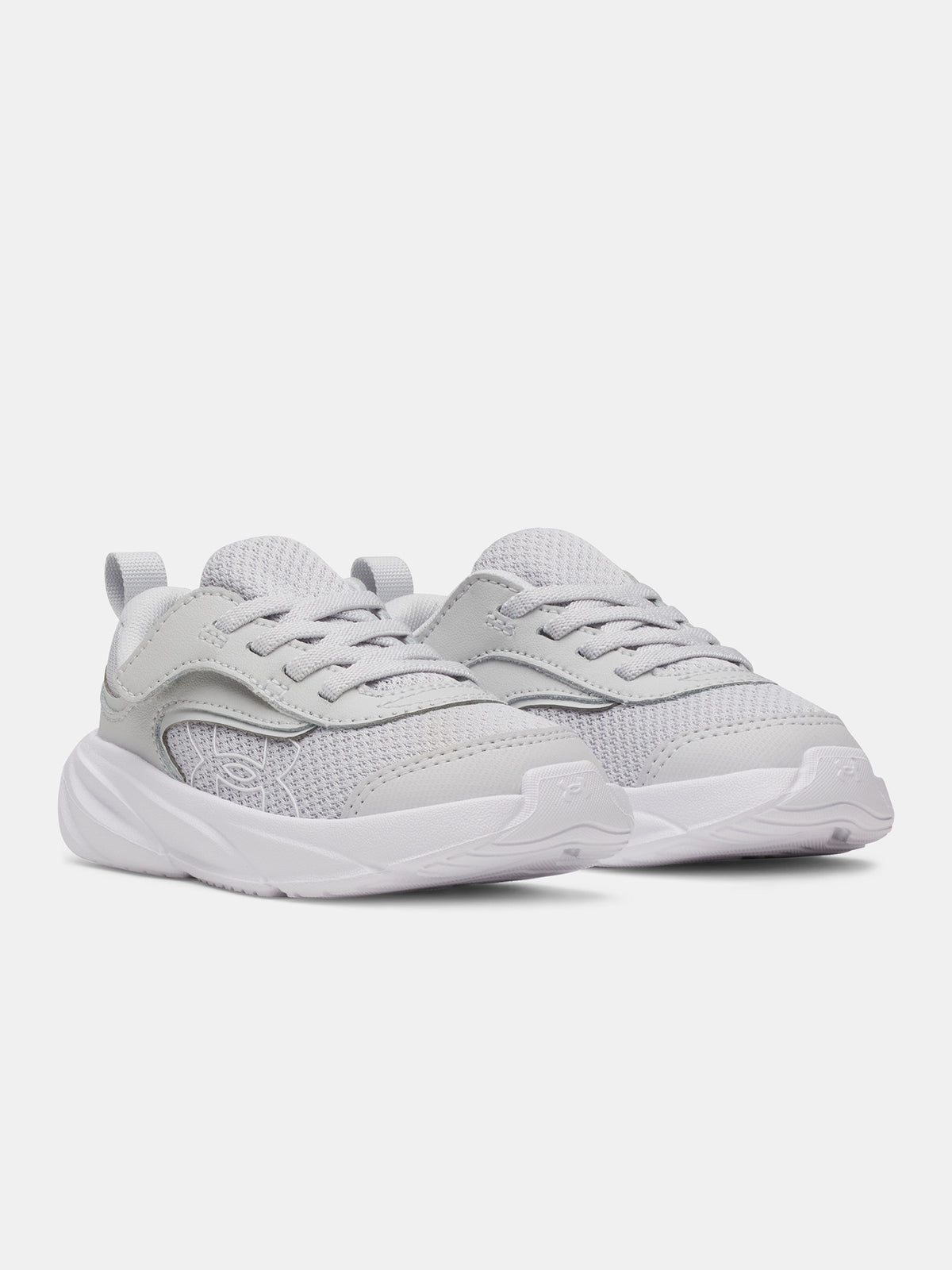 Lány cipõ Under Armour UA GINF Surge 5 AC