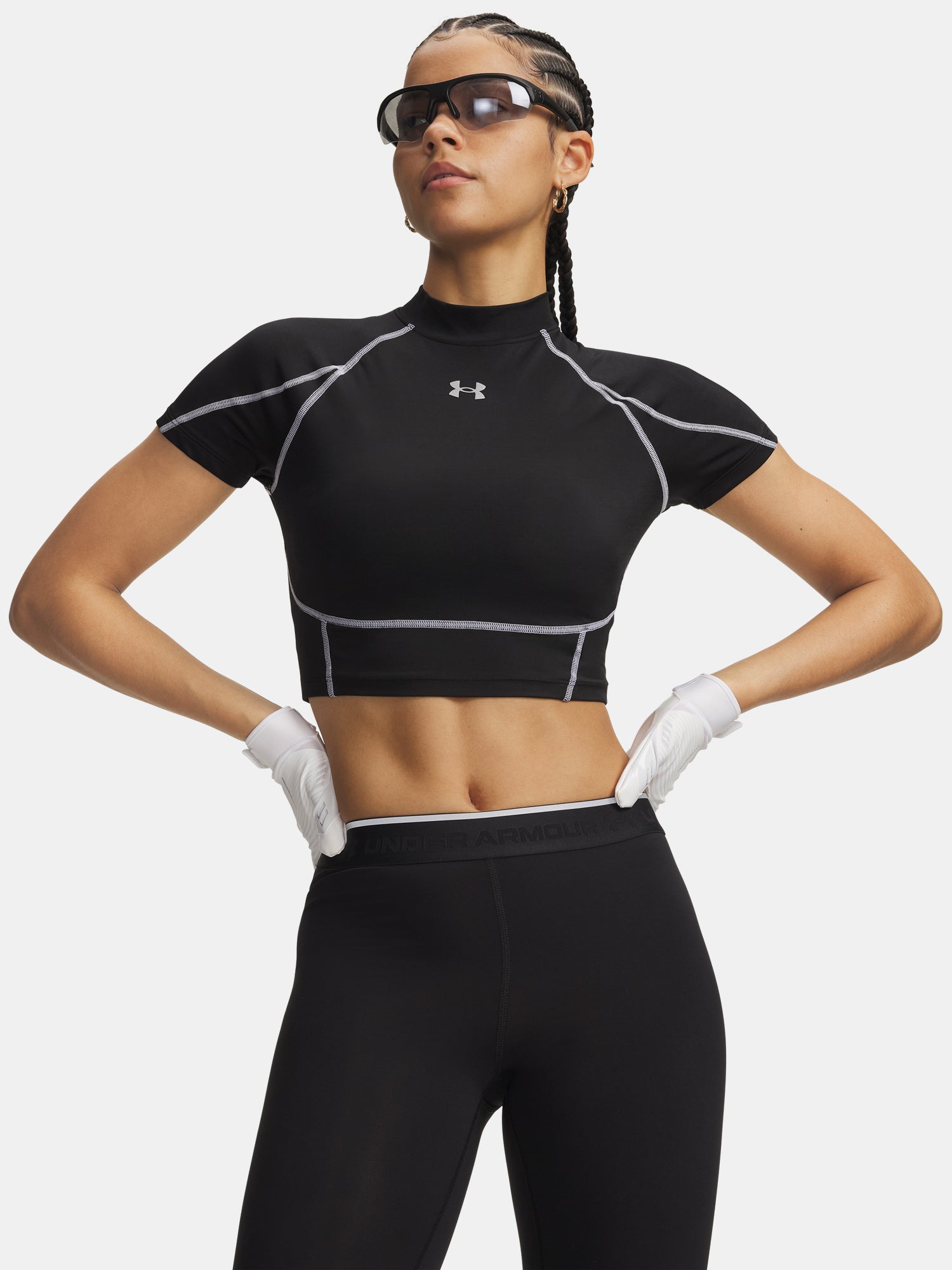 Nõi Under Armour HeatGear Elite Crop Mck SS-BLK póló