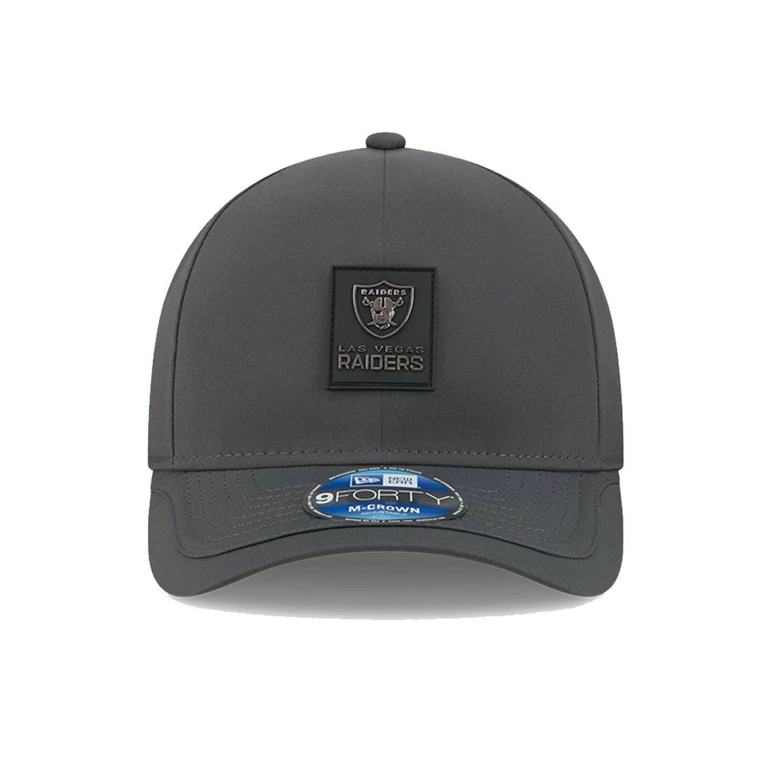 Las Vegas Raiders NFL Sideline 2025 Charcoal 9FORTY M-Crown Adjustable Cap - baseball sapka