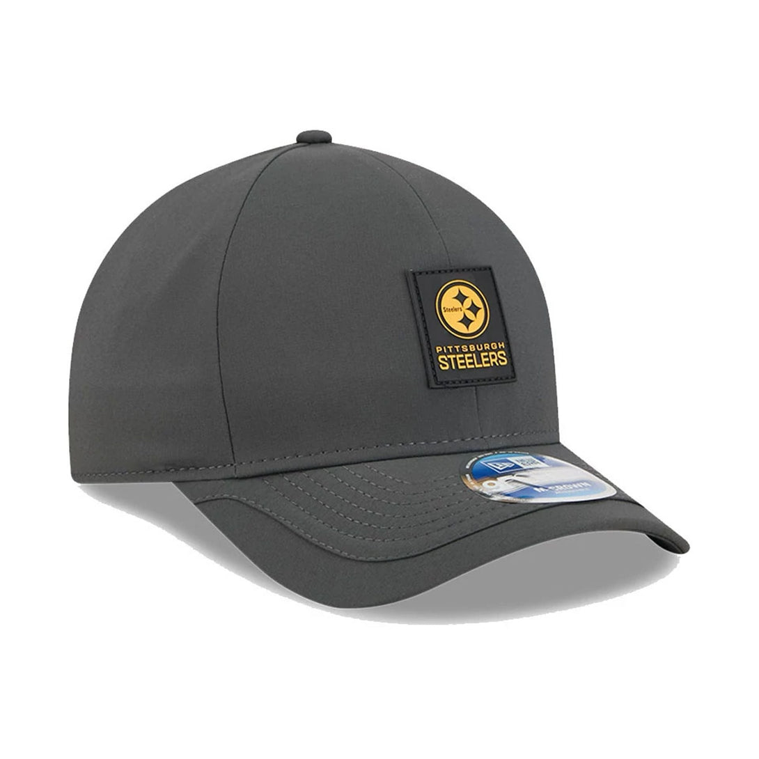 Pittsburgh Steelers NFL Sideline 2025 Charcoal 9FORTY M-Crown Adjustable Cap - baseball sapka