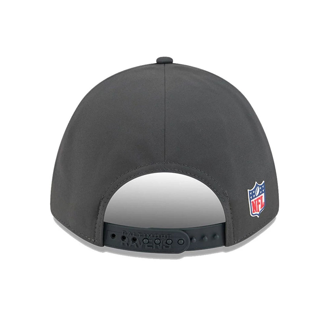 Baltimore Ravens NFL Sideline 2025 Charcoal 9FORTY M-Crown Adjustable Cap - baseball sapka