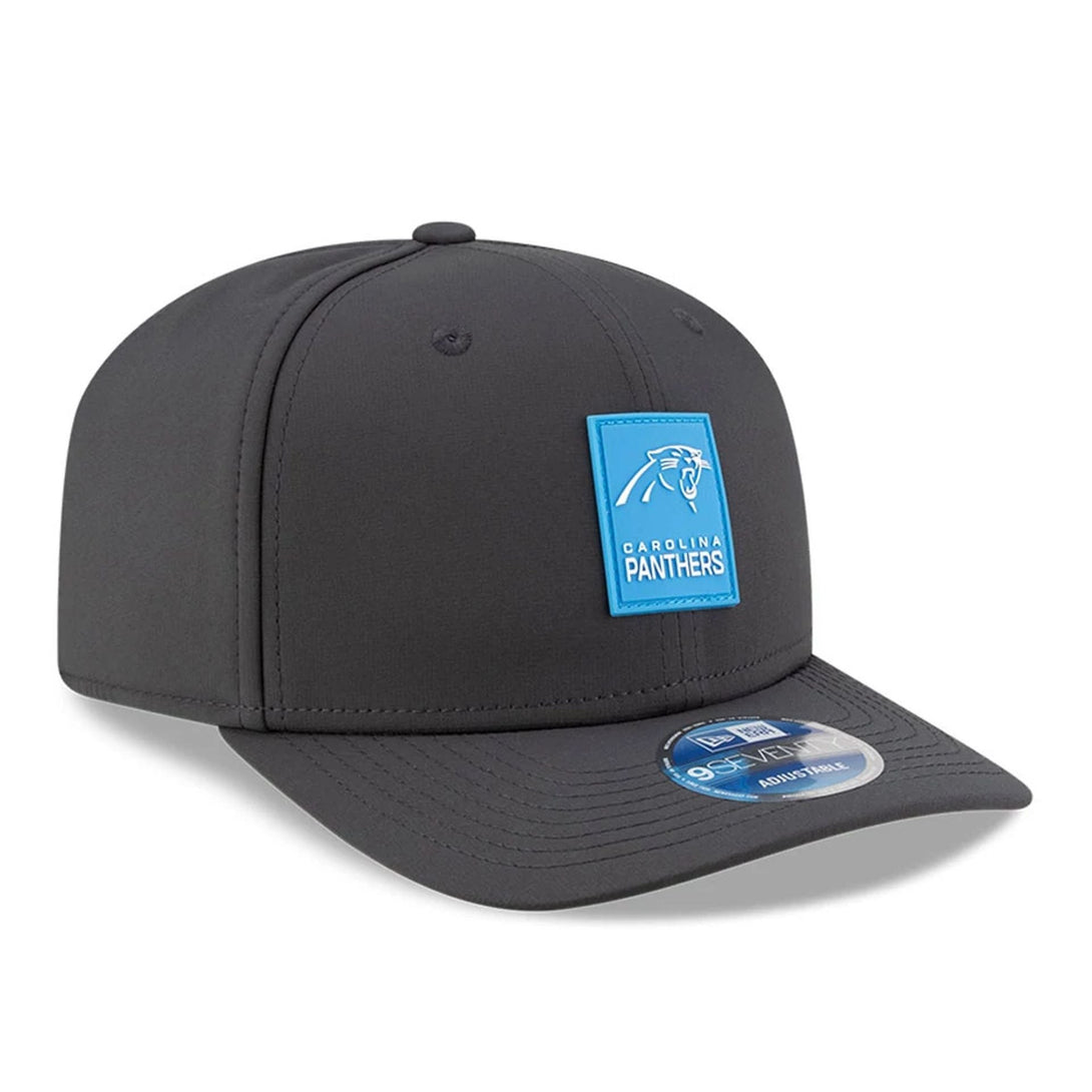 Carolina Panthers NFL Sideline 2025 Charcoal 9SEVENTY Stretch Snap Adjustable Cap - baseball sapka