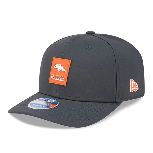 Denver Broncos NFL Sideline 2025 Charcoal 9SEVENTY Stretch Snap Adjustable Cap - baseball sapka