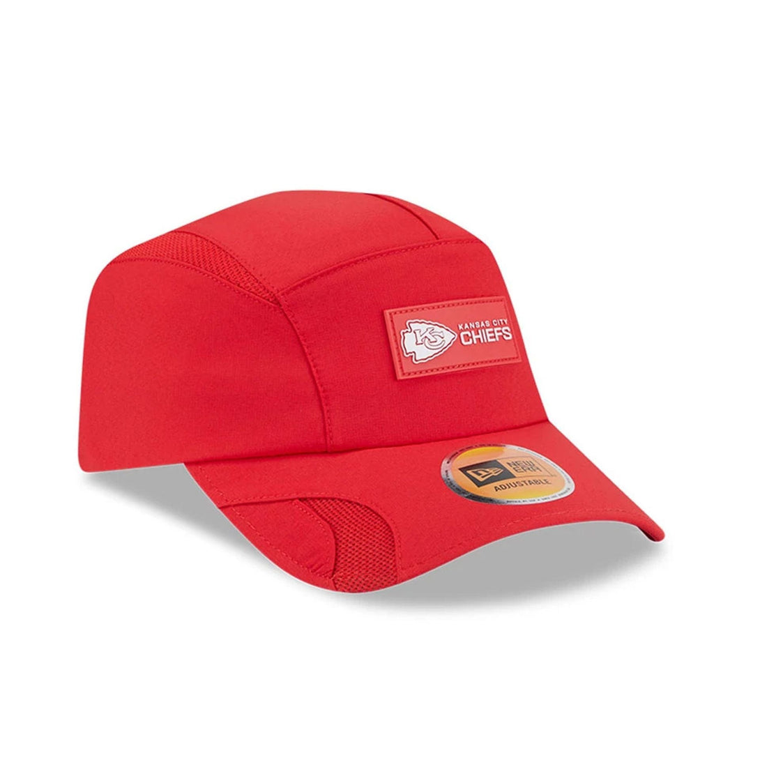 Kansas City Chiefs NFL Sideline 2025 Red Runner Adjustable Cap - baseball sapka