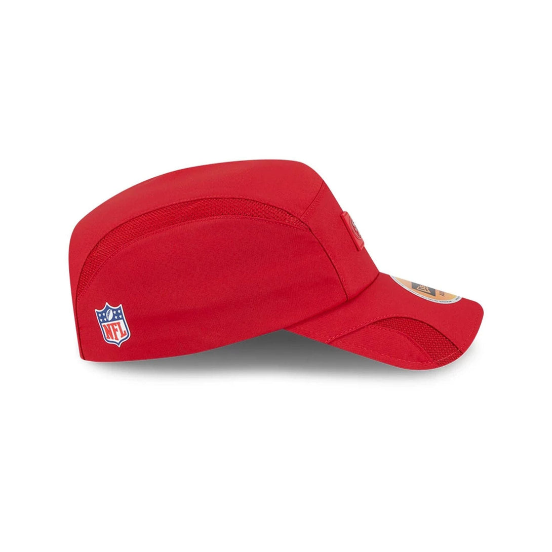San Francisco 49ers NFL Sideline 2025 Red Runner Adjustable Cap - baseball sapka