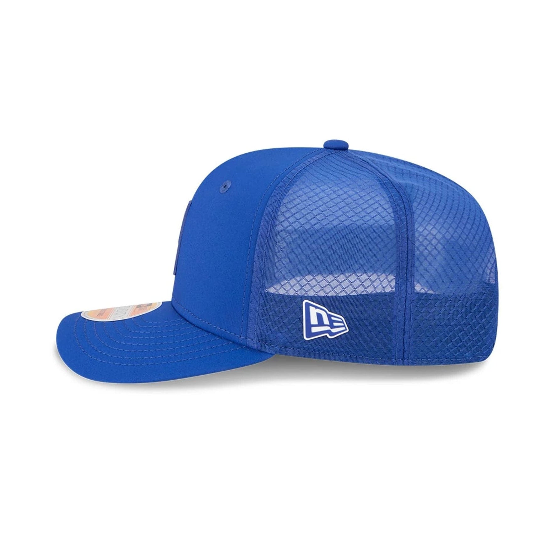 New York Giants NFL Sideline 2025 Dark Blue 9SEVENTY Trucker Stretch Snap Adjustable Cap - baseball sapka