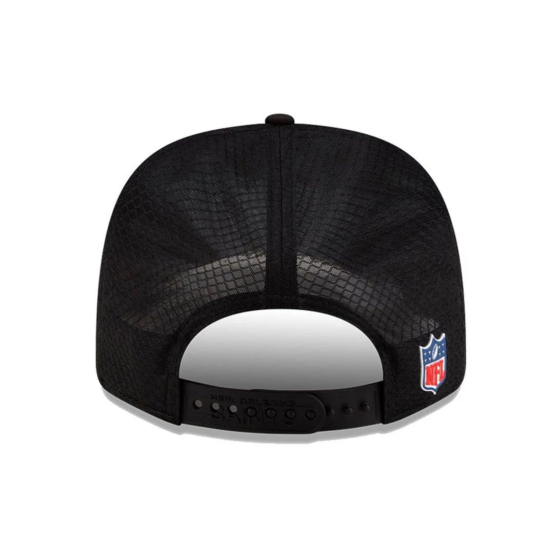 New Orleans Saints NFL Sideline 2025 Black 9SEVENTY Trucker Stretch Snap Adjustable Cap - baseball sapka