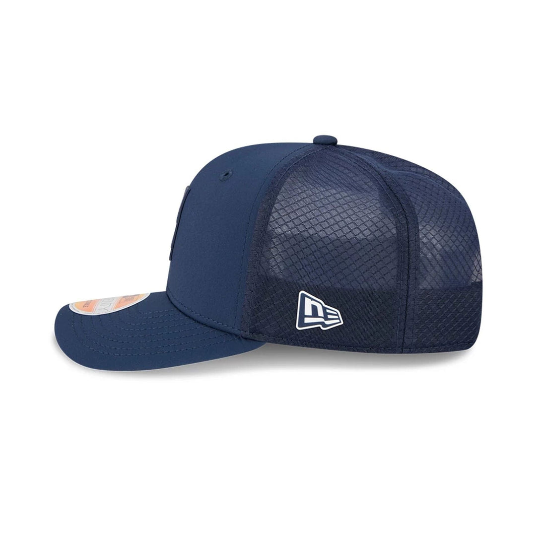 Seattle Seahawks NFL Sideline 2025 Dark Blue 9SEVENTY Trucker Stretch Snap Adjustable Cap - baseball sapka