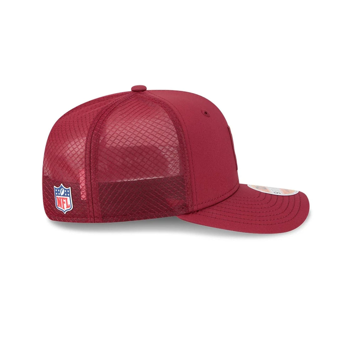 Washington Commanders NFL Sideline 2025 Dark Red 9SEVENTY Trucker Stretch Snap Adjustable Cap - baseball sapka