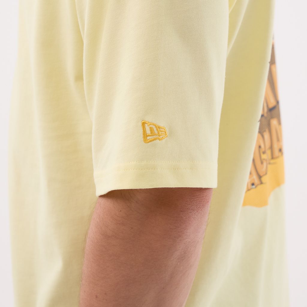 New Era Fun Beach Party Graphic Pastel Yellow Oversized póló