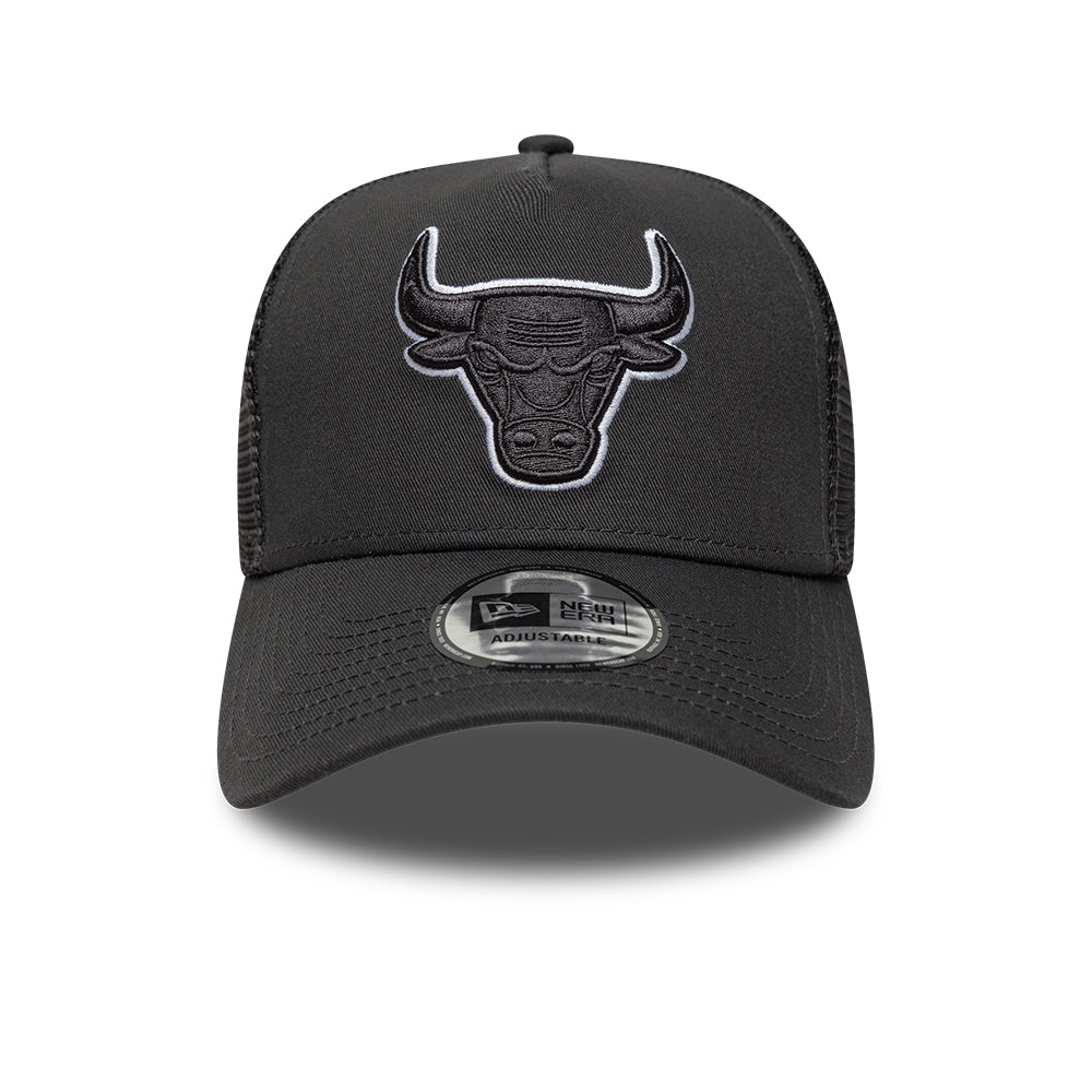 New Era NBA Outline 9FORTY Trucker sapka