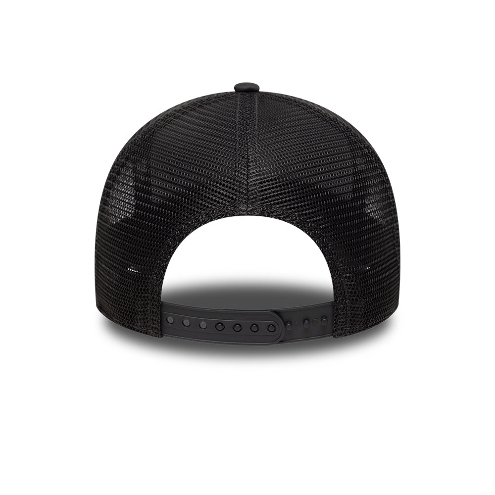 New Era NBA Outline 9FORTY Trucker sapka
