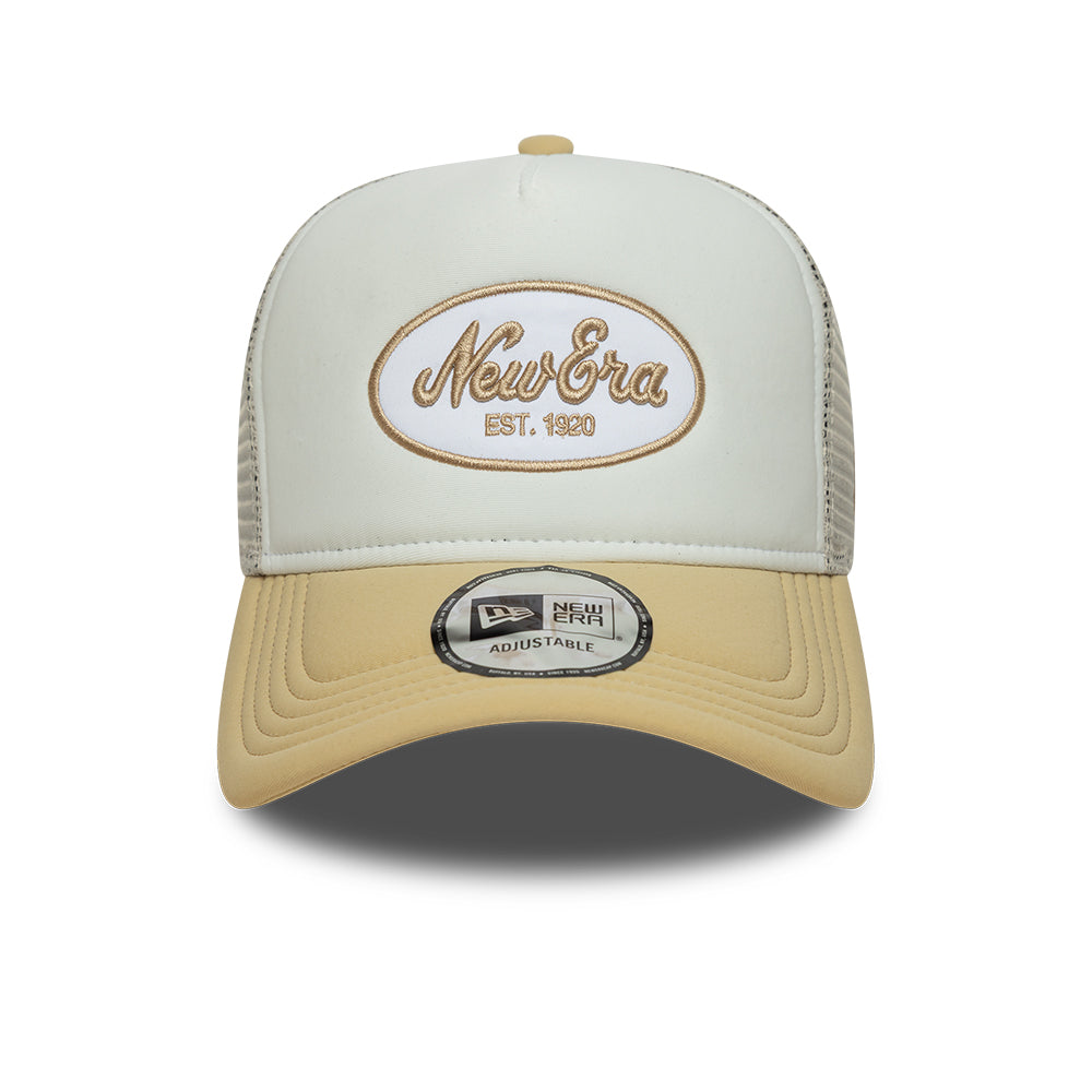 New Era Oval Foam Patch Trucker sapka