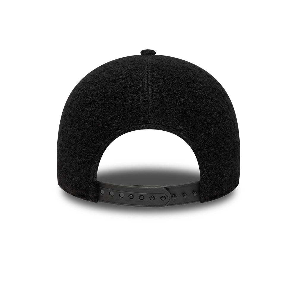 New Era New York Yankees MLB Chainstitch Winter Borg Black 9FORTY baseball sapka