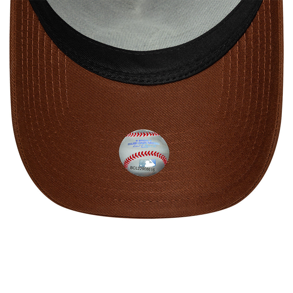 New York Yankees MLB Outline Brown 9FORTY E-Frame Trucker sapka