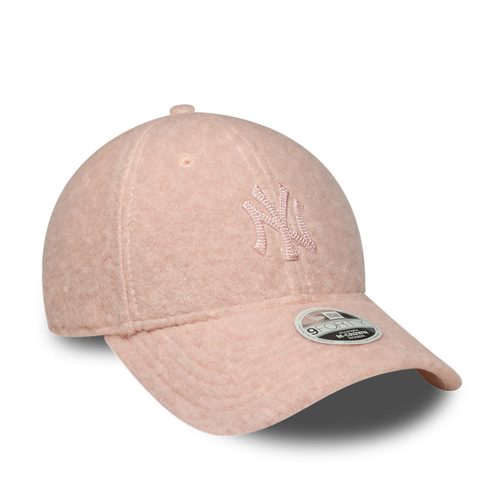 New Era Yankees Womens MLB Winter Borg Pastel Pink 9FORTY női baseball sapka