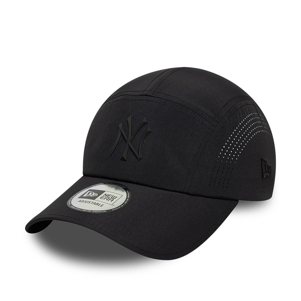 New Era New York Yankees MLB Tech Midi Black Runner futó sapka