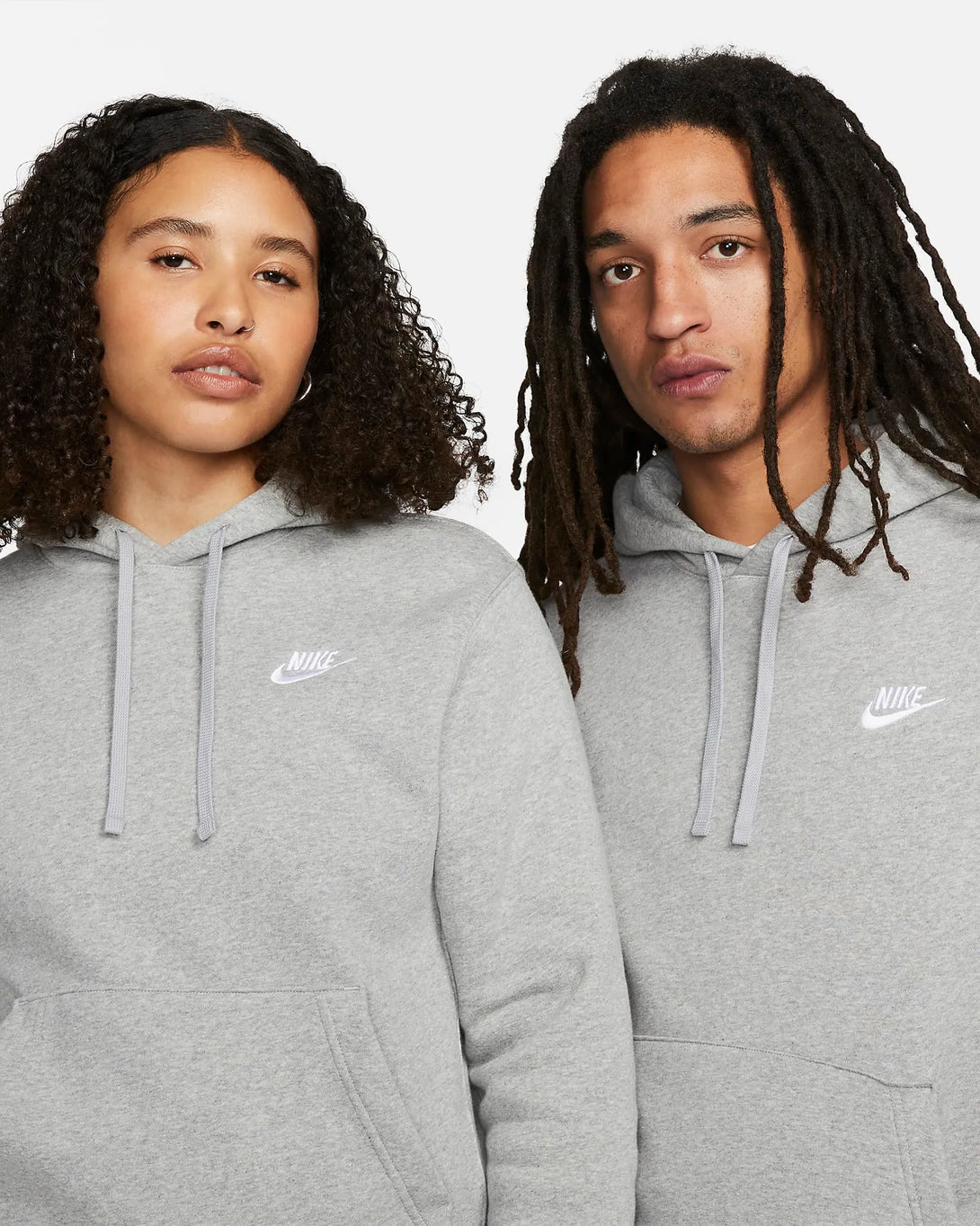 Nike Sportswear Club Fleece kapucnis pulóver, szürke - Sportmania.hu