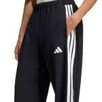 Adidas 3-Stripes Woven férfi nadrág, fekete