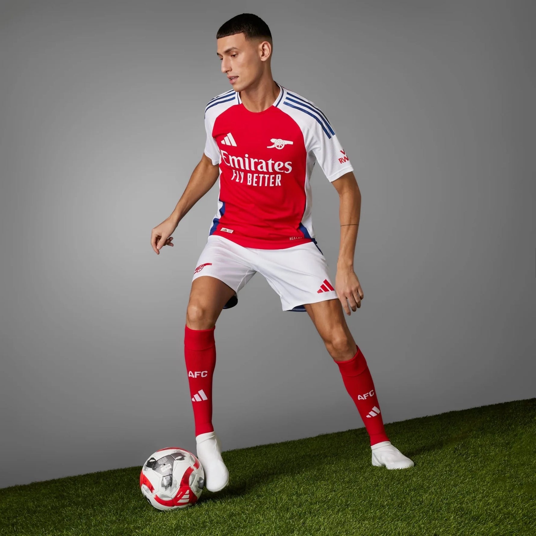 Adidas Arsenal 24/25 Home Authentic Futball mez - Sportmania.hu