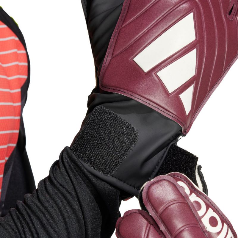 Adidas Copa Club M IQ4017 goalkeeper gloves Kiegészítők - Sportmania.hu