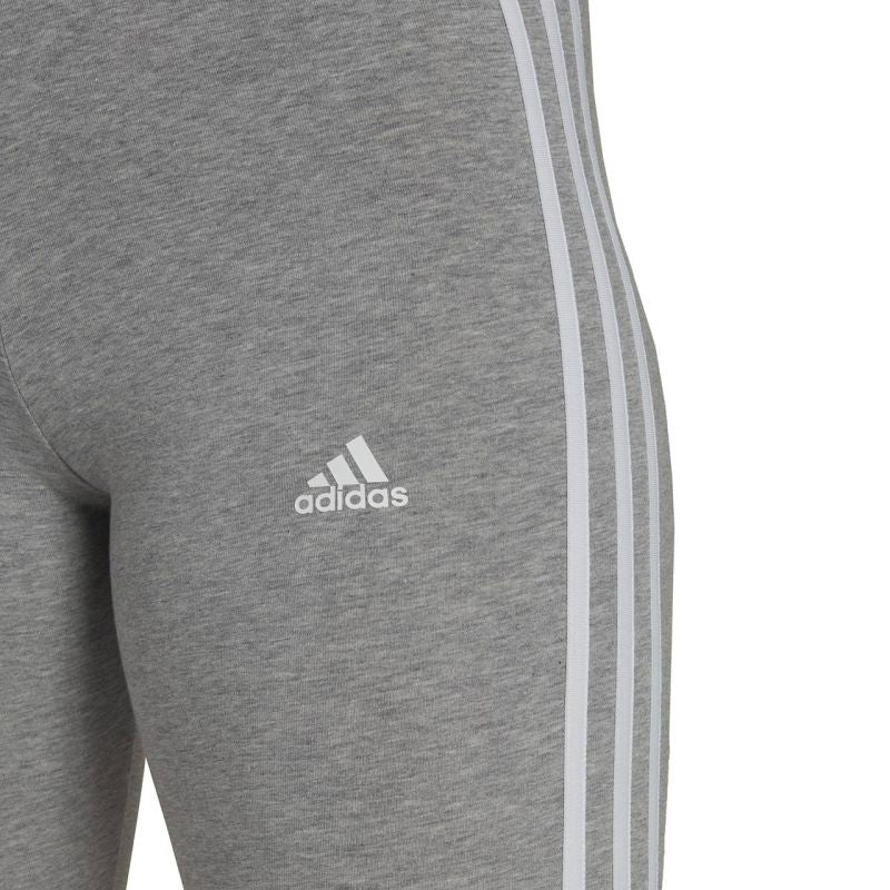 adidas Essentials 3-Stripes Bike W shorts HF5956 Ruházat - Sportmania.hu