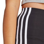 adidas Essentials 3-Stripes Single Jersey Booty W IC0757 Ruházat - Sportmania.hu
