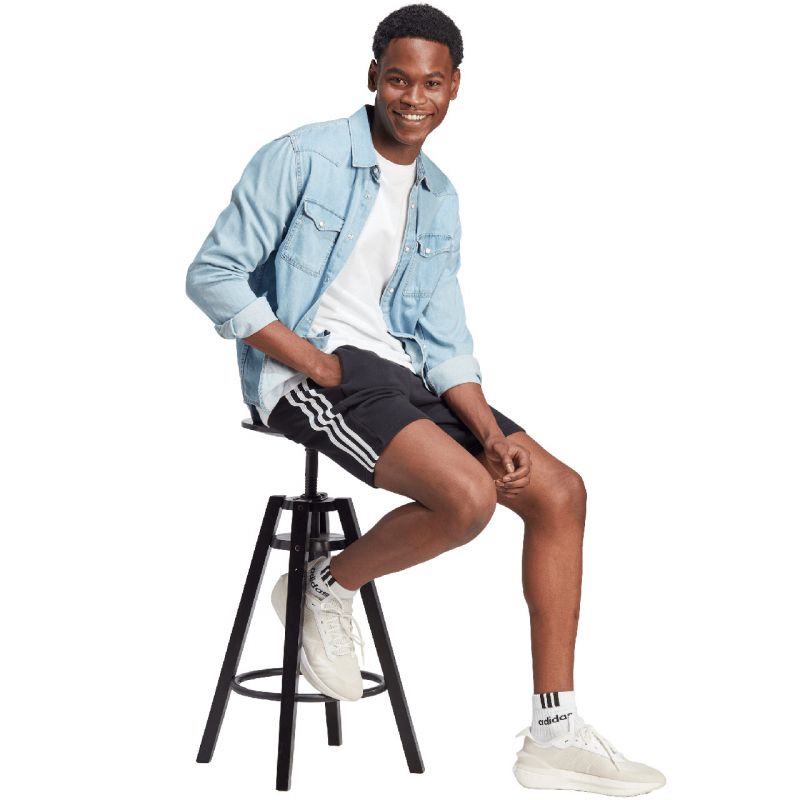 Adidas Essentials Fleece 3-Stripes M shorts férfi rövidnadrág IB4026
