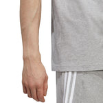 adidas Essentials Single Jersey Embroidered Small Logo férfi Póló IC9288