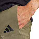 adidas Essentials Small Logo Cargo Chelsea Shorts M férfi rövidnadrág JD1827