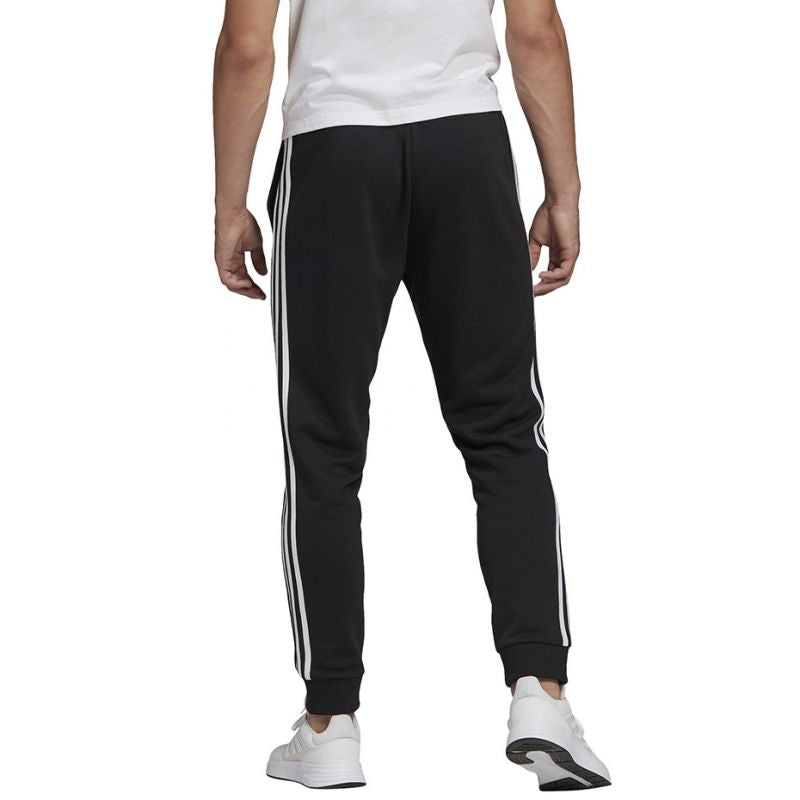Adidas Essentials Tapered Cuff 3 Stripes M GK8831 Kötött sapka - Sportmania.hu
