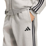 Adidas Men's Essentials 3-Stripes Fleece Tapered Cuffed szürke férfi nadrág KY4127