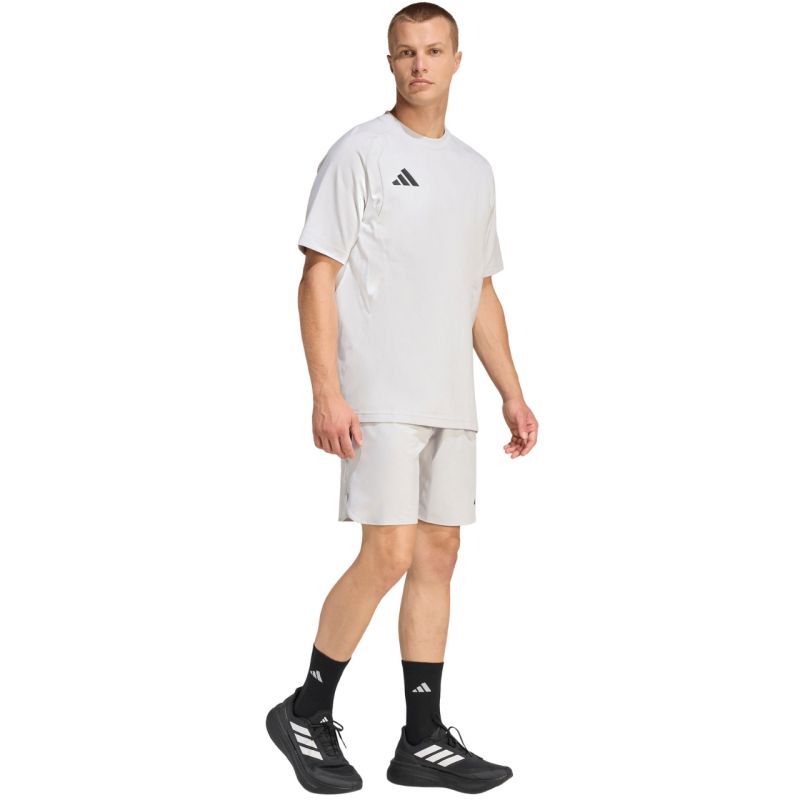 Adidas Men's Tiro 26 Travel Tee light szürke férfi póló