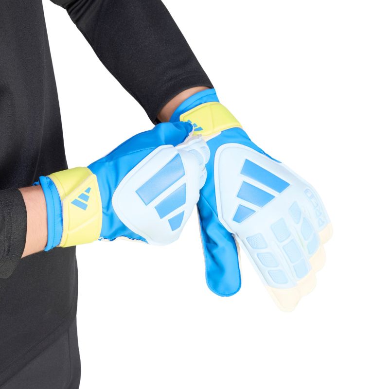 adidas Predator Training Goalkeeper Gloves White, Yellow, and Blue kék kapuskesztyű KA7786
