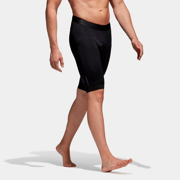 Adidas rad.hose.rs férfi rövidnadrág