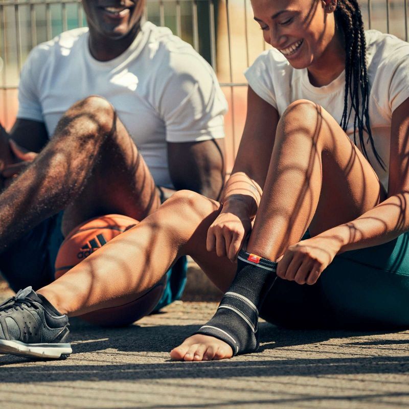 Adidas S ADSU-12511BK ankle stabilizing bandage Kiegészítők - Sportmania.hu